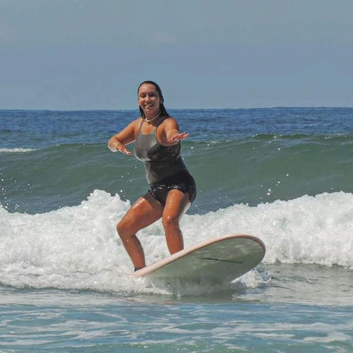 AULAS DE SURF | KAMILA MAR